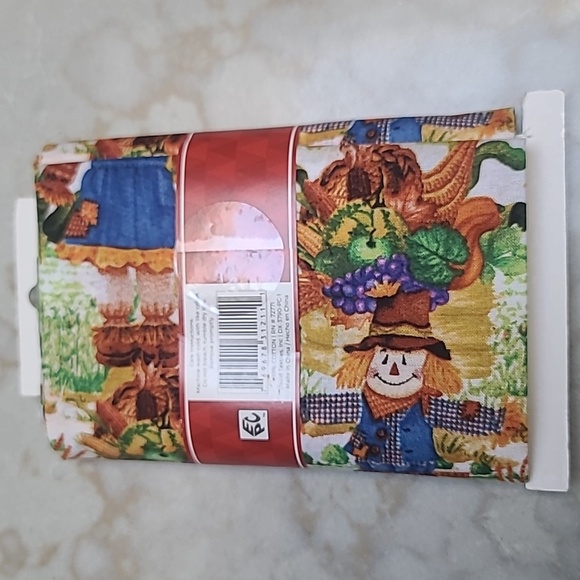 Colorful Seasonal Fabric 1-Yard Precut 7 Yards Total - Picture 4 of 5